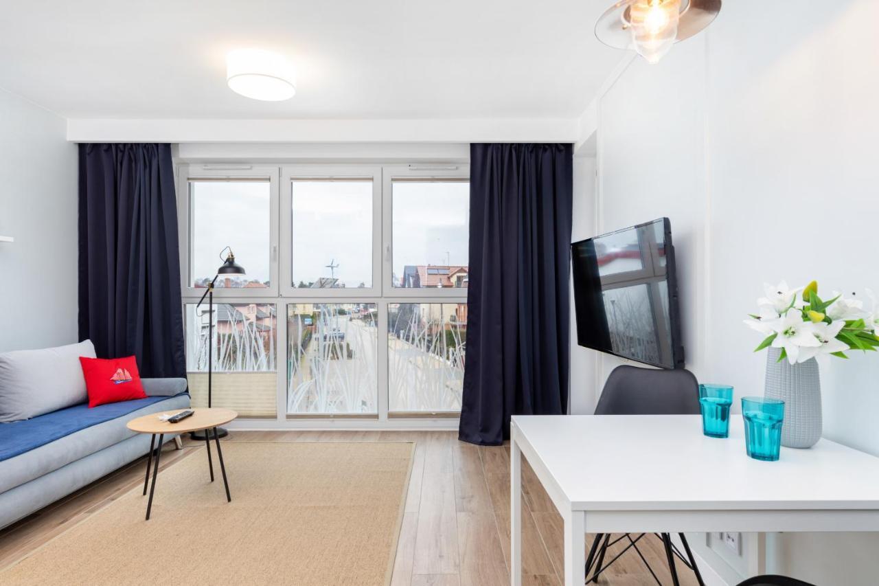 Marine Apartment 9B By Noclegi Renters Дзивновек Экстерьер фото